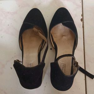 Black Pump Velvet Heels For Women