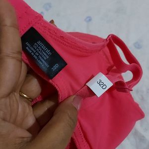 Pritty Bra New With Tag Brand Amante Br