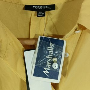 Yellow Plain Casual Top (Women)