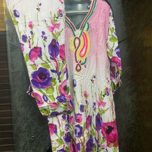 Pink  Printed Cotton Suit With Patch On Neck