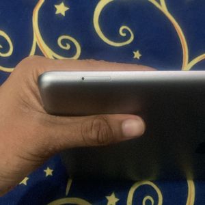 Apple Ipad 5th Generation Cellular Variant