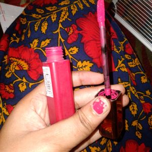 Lipstick 💄 Cherry Berry 5 ml Used Ni H .....  Wat