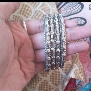 Combo Bangles Necklace Tika Set