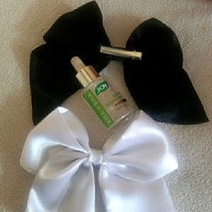 Hair Bows(Black And White)