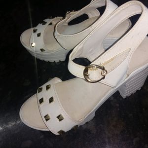 White Wedges