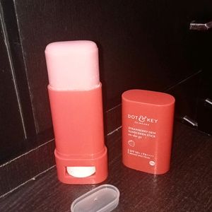 DOT AND KEY SUNSCREEN STICK