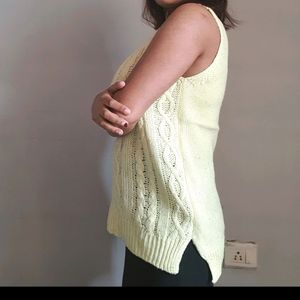 YELLOW HALF SLEEVED WOOLEN SWEATER