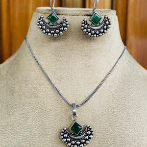 Silver Necklace With Earrings