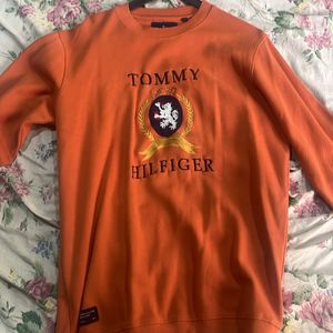 tommy hilfigure sweatshirt