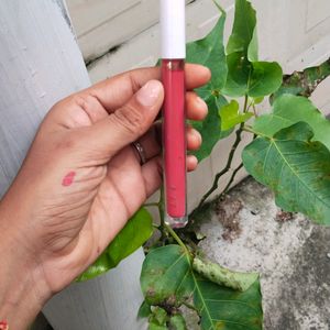 MyGlamm Waterproof Matte Lipstick