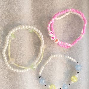 Beads Bracelet (Trendy Style)