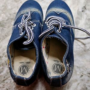 Canvas Shoes