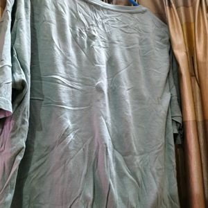 Max Top In Good Condition