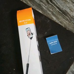 Bluetooth selfie Stick R1S and portable Stand