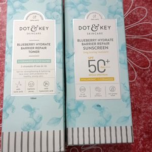 Combo Of Dot & Key Blueberry Toner & Sunscreen