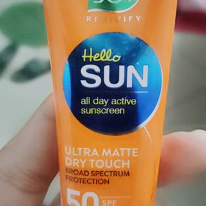 Joy Sunscreen Ultra Matte Dry Touch