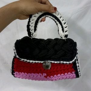 Crochet T-shirt Yarn Hand Bag