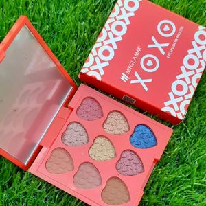 Myglamm XOXO Eyeshadow