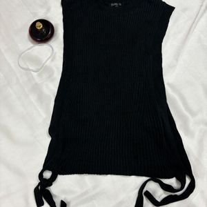 Black Knitted Sweater