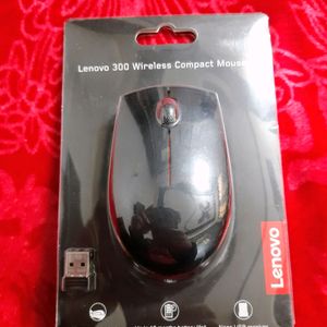 Lenovo 300 Wireless Compact Mouse