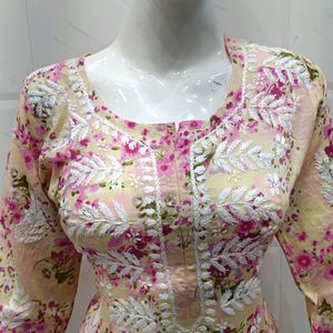 Lakhnavi Kurti