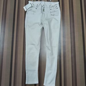 W-22 Size-28 Slim Fit Women Denim Jeans