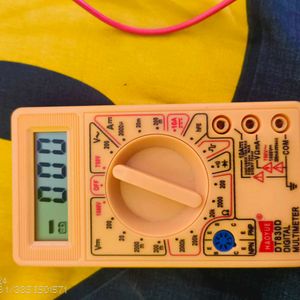 Digital Multimeter LCD AC DC Measuring Voltage