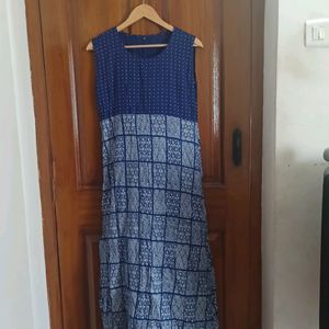 Blue Sleeveless Kurta