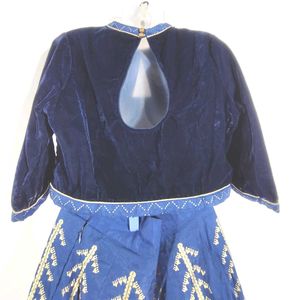 Navy Blue Printed Blouse And Skirt (Women's)