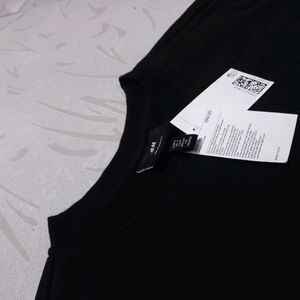 H&M Pure Black Sweatshirt With Tags