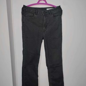 Zudio: La-Mini Flare Jeans👖| 30/M