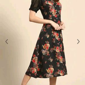 SANGRIA BRAND FLORAL PRINTED DRESS