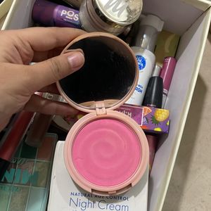 30 Makeup Products