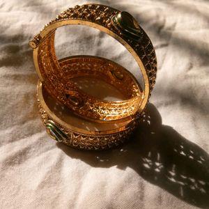 Broad Bangles