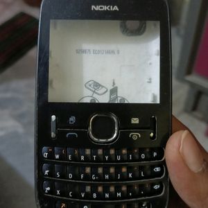 🔥THE Nokia Asha 200 good Condition With Free Gift