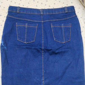 Denim pencil Skirt - (Mini)