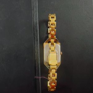 Sonata Golden Watch With Metal Chain Strap