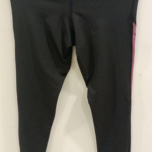 Black Active Wear Leggings (Woman)