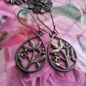 Antique Flower Petal Design Oxidised Earrings