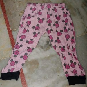 Want Sell This Combo Of Pink Tshirt N Pent