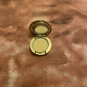 Charlotte Tilbury Mini Compact