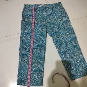 Blue Print Capri Pant