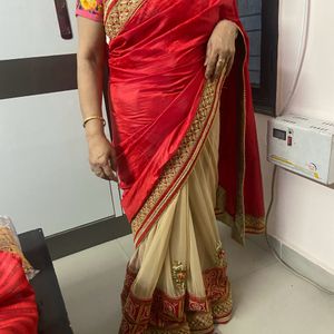 Beautiful Saree With Unstitched Blouse