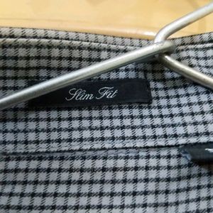 Men Semi Formal Small Printed Checked Shirt