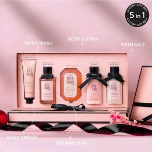 LUXURIOUS GIFT SET