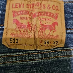 Levis Jeans