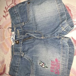 Sell 🔥half Jeans For Girl