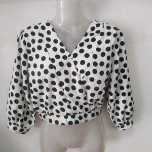 Beautiful Top White Colour With Black Dots