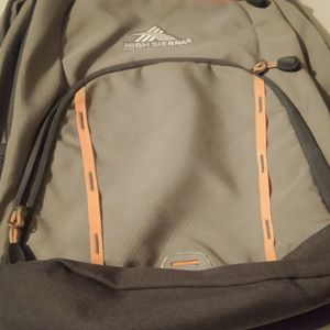 2 Backpacks