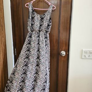 Sleeveless Maxi Dress